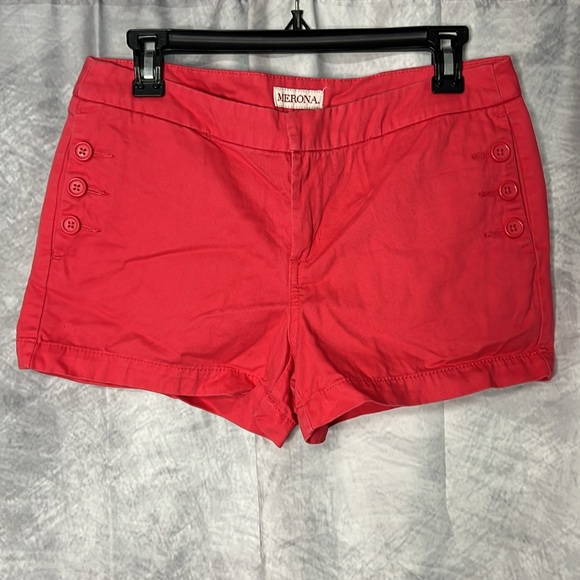 Merona Coral Shorts with Button Accents on Pockets - size 4 - Picture 1 of 11